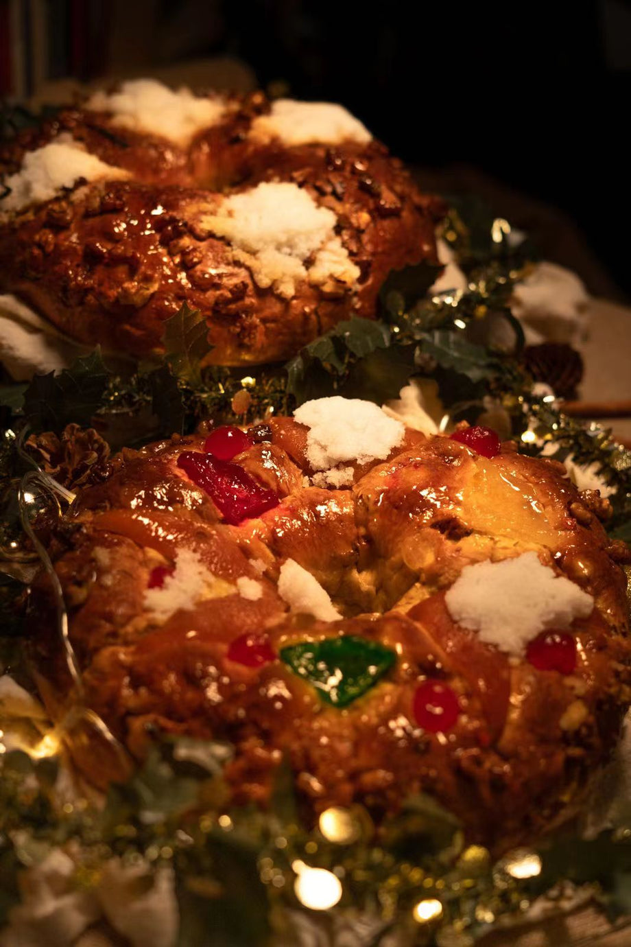 Traditional Portuguese Chrismas Cake Bolo Rei Stock Photo - Download Image  Now - Christmas, Christmas Cake, Portugal - iStock